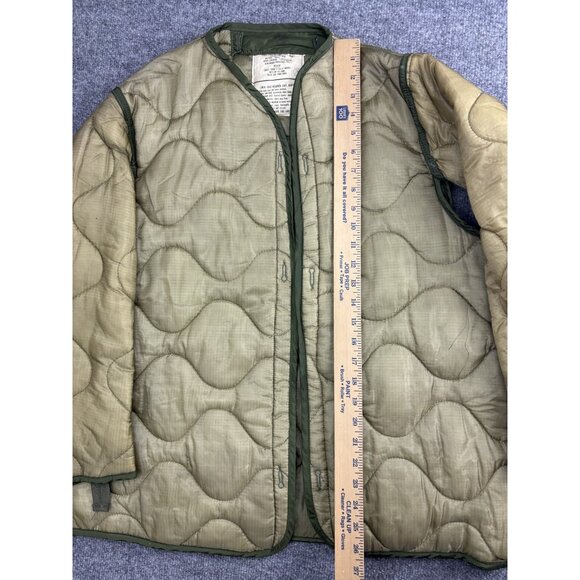 Vintage US Military Liner Cold Weather Coat Mens Medium Quilted 70s 80s - Picture 3 of 6